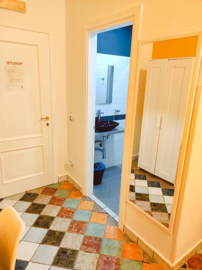 Firenze32 Bed and Breakfast Neapel Rum bild